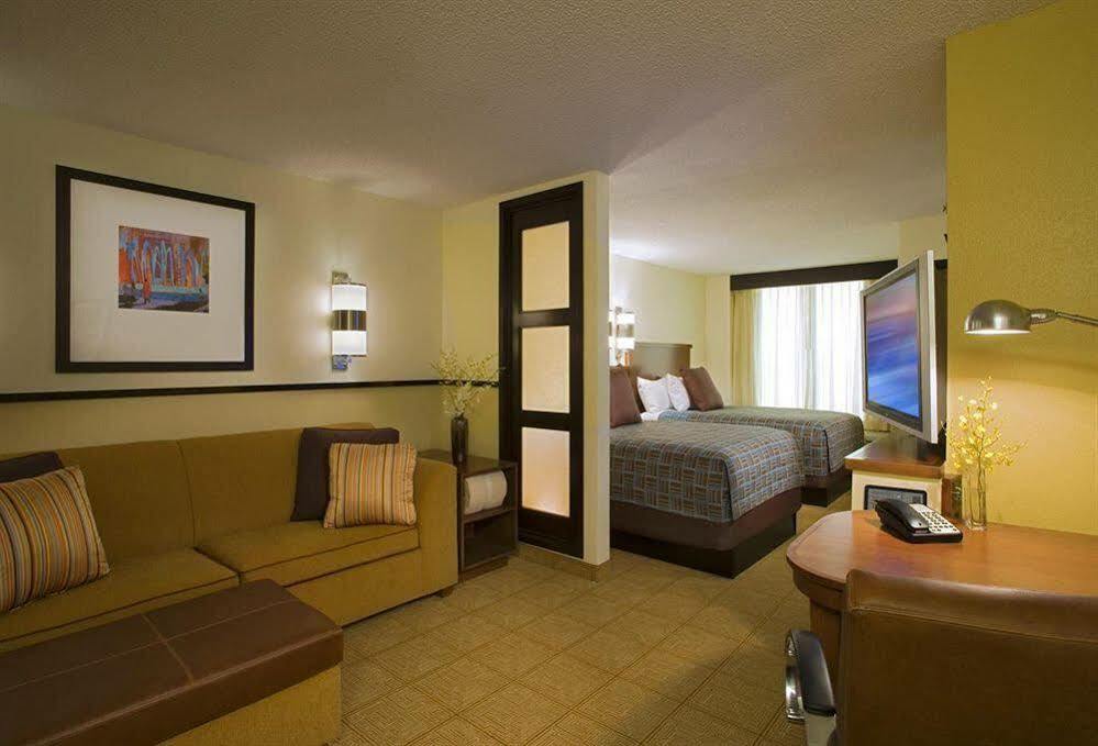 Hyatt Place Sacramento Rancho Cordova Exterior photo